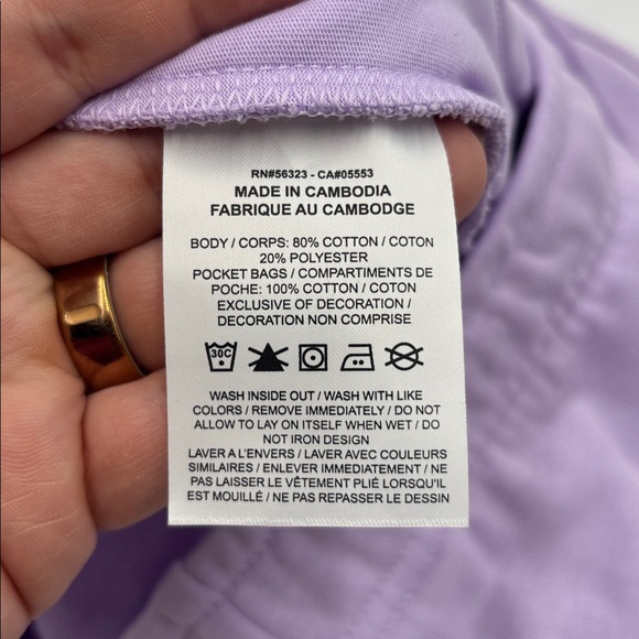 Nike Sportswear Club Fleece Mid-Rise Shorts - Picture 7 of 7